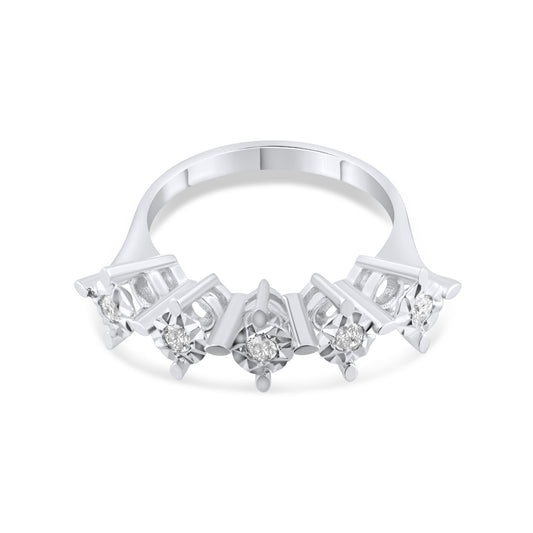 0.18 Karat Beştaş Pırlanta Yüzük Modelleri ve Fiyatları 2025 - Lial Diamond - Göz Kamaştıran Zarafet