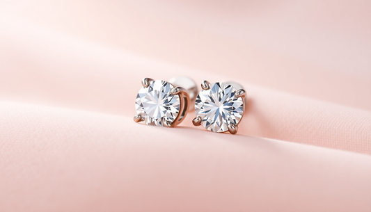 Markiz Pırlanta Küpe: Zarafet ve Şıklığın Kusursuz Birleşimi