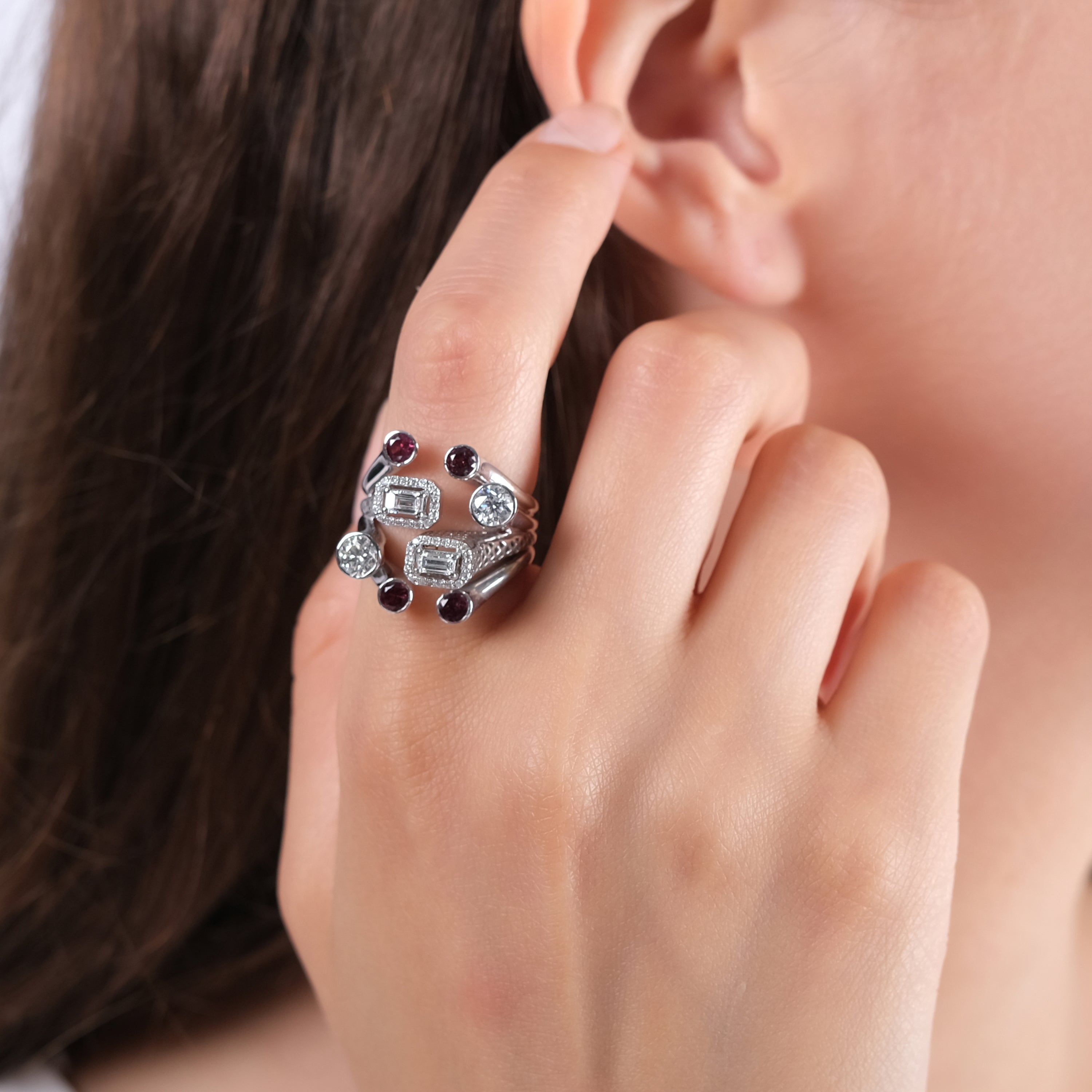 2.75 Karat Pırlanta Yakut Yüzük Modelleri ve Fiyatları 2025 - Lial Diamond - Göz Kamaştıran Zarafet