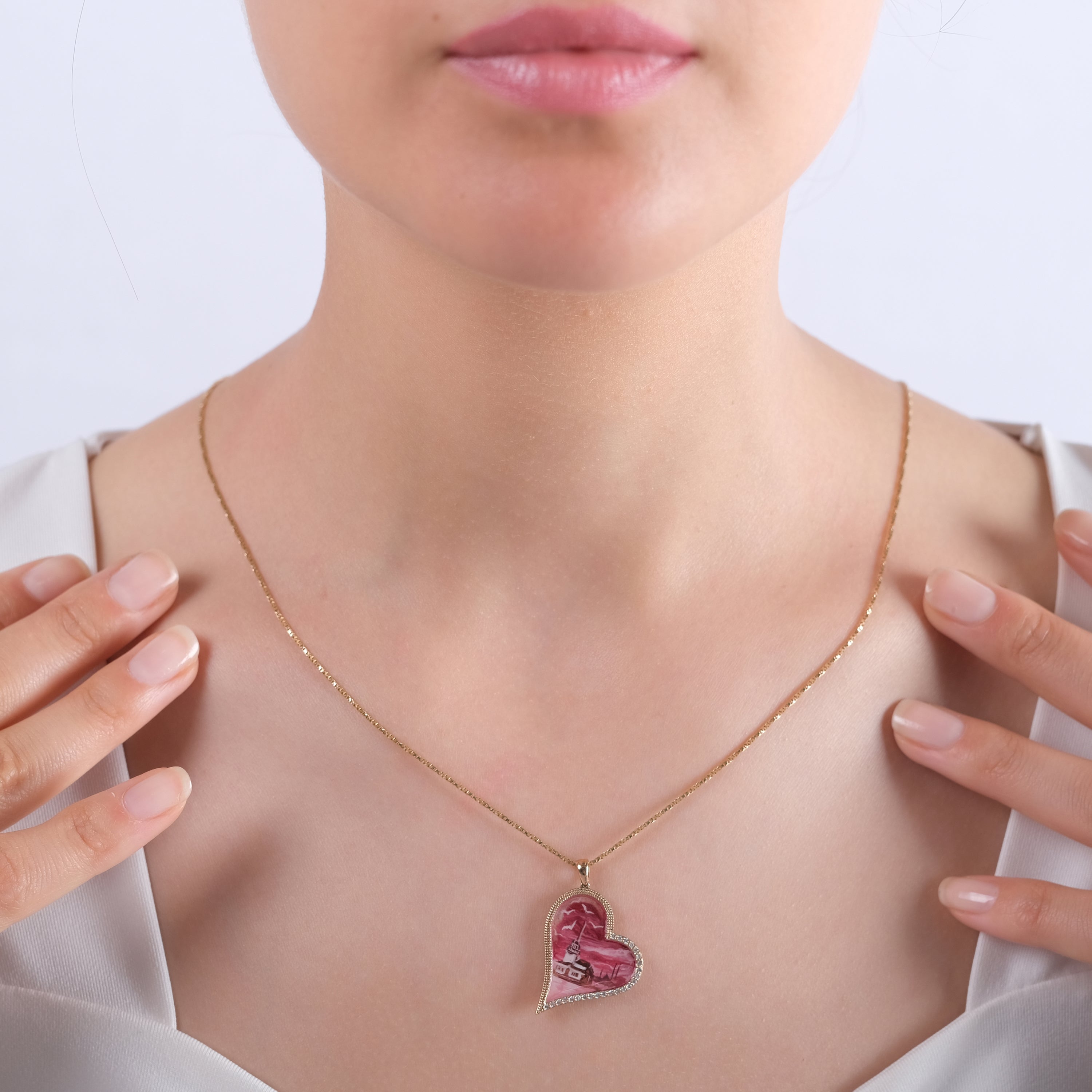 0.17 Karat Pırlanta Kız Kulesi Desenli Kolye Modelleri ve Fiyatları 2025 - Lial Diamond - Göz Kamaştıran Zarafet