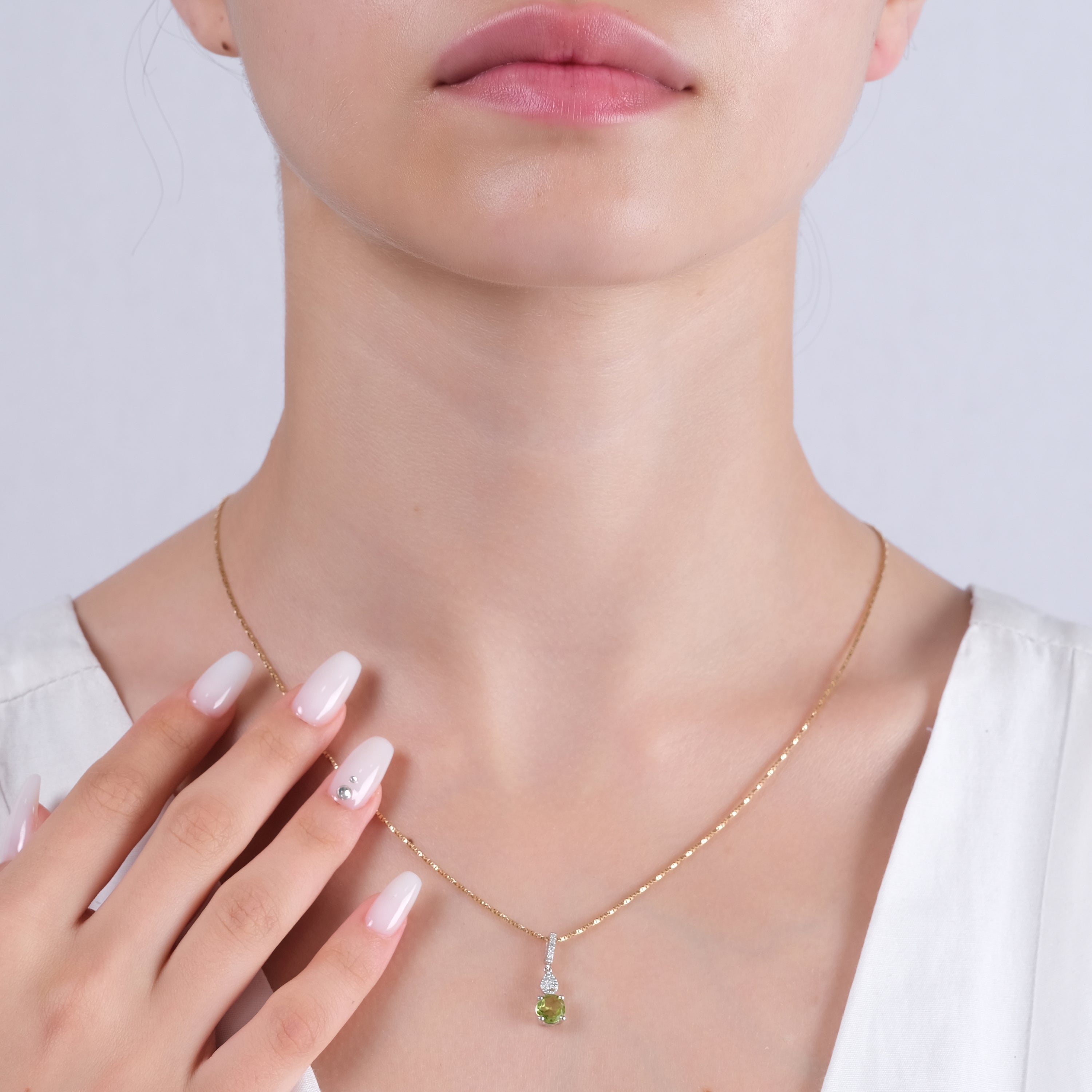 0.74 Karat Pırlanta Peridot Kolye Modelleri ve Fiyatları 2025 - Lial Diamond - Göz Kamaştıran Zarafet