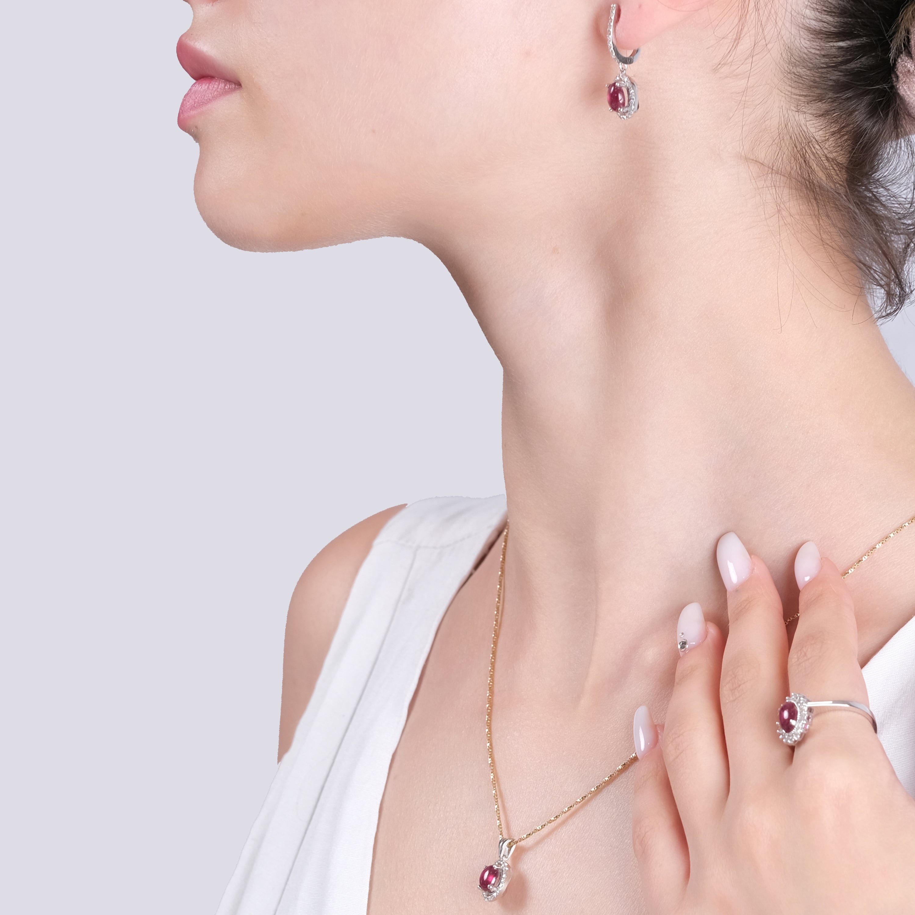1.51 Karat Pırlanta Yakut Kolye Modelleri ve Fiyatları 2025 - Lial Diamond - Göz Kamaştıran Zarafet