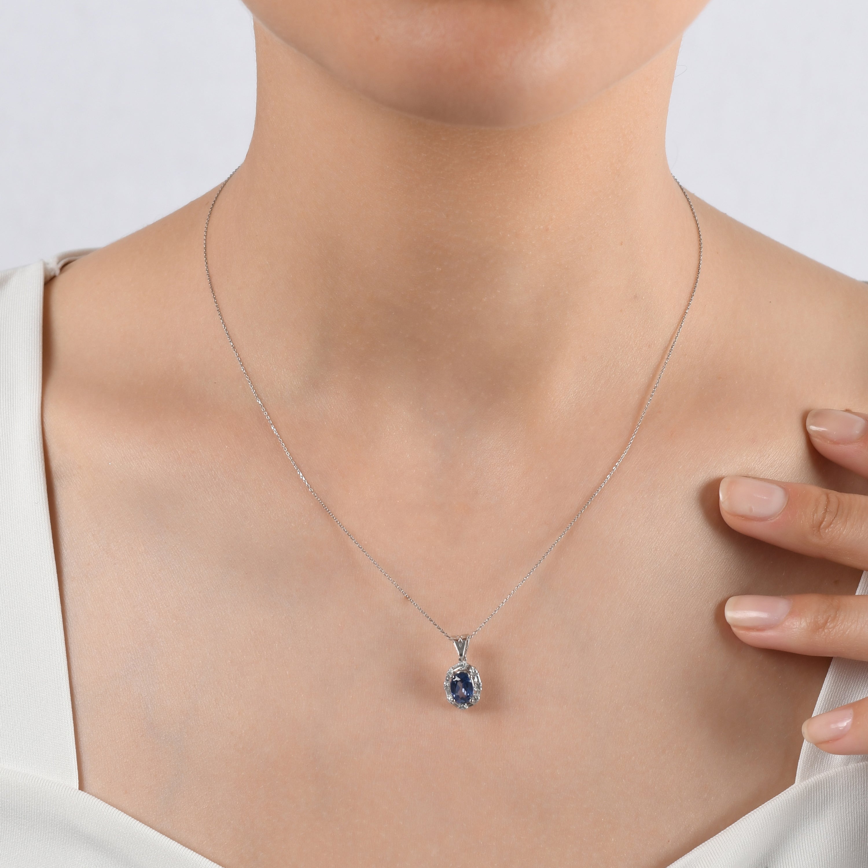 1.15 Karat Pırlanta Safir Kolye Modelleri ve Fiyatları 2025 - Lial Diamond - Göz Kamaştıran Zarafet