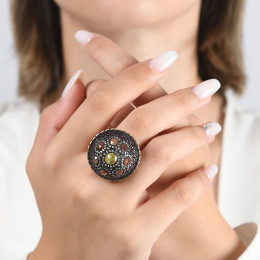 7.41 Karat Pırlanta Yakut Yüzük Modelleri ve Fiyatları 2025 - Lial Diamond - Göz Kamaştıran Zarafet