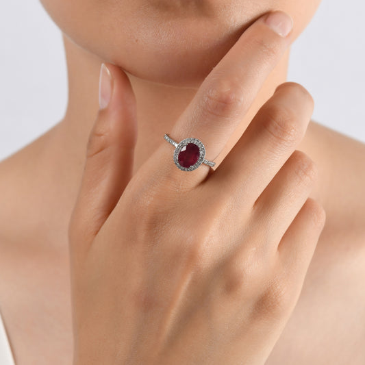 3.21 Karat Pırlanta Yakut Yüzük Modelleri ve Fiyatları 2025 - Lial Diamond - Göz Kamaştıran Zarafet