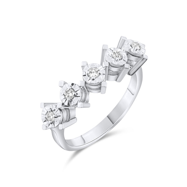 0.15 Karat 5 Taş Pırlanta Yüzük Modelleri ve Fiyatları 2025 - Lial Diamond - Göz Kamaştıran Zarafet