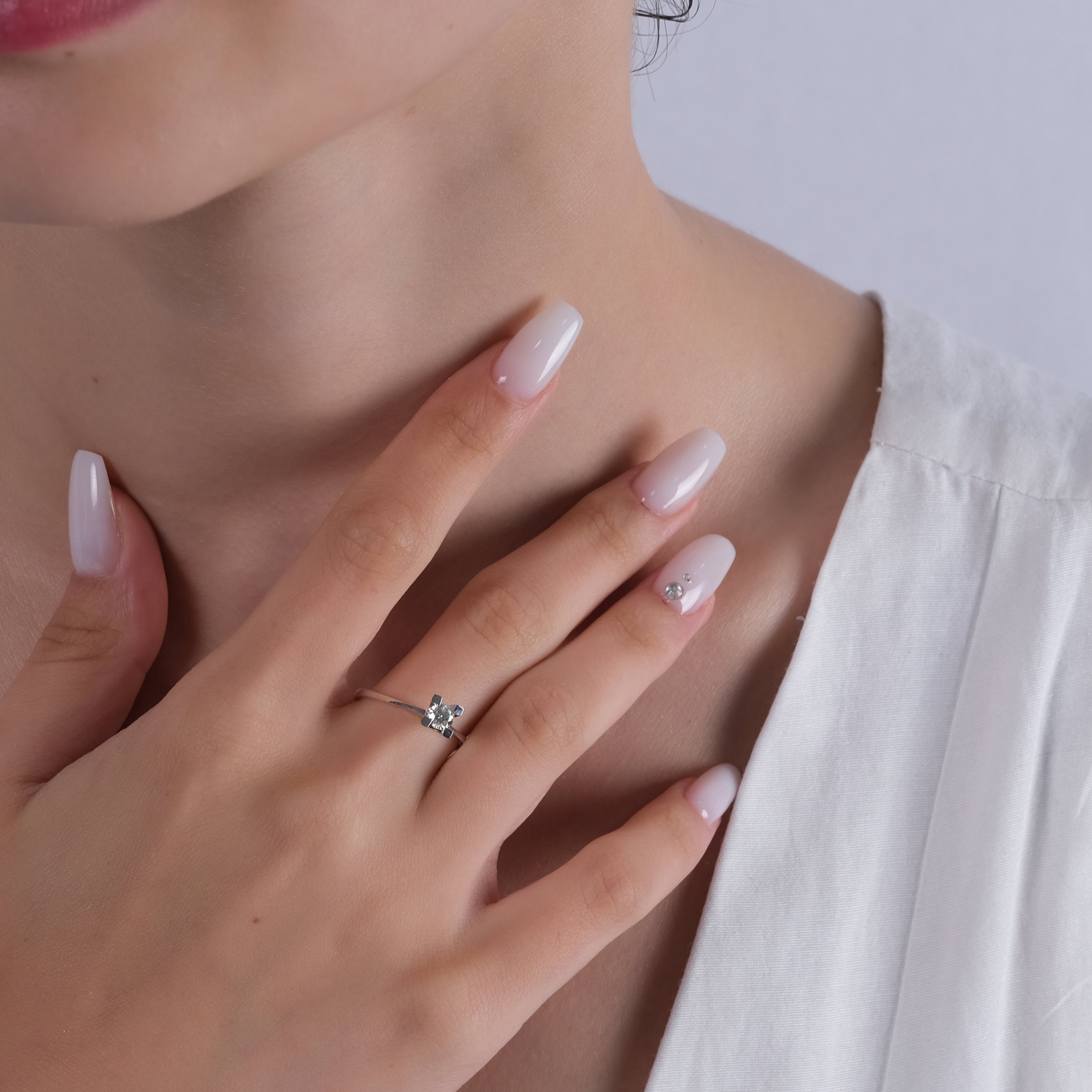 0.40 Karat Tektaş Pırlanta Yüzük Modelleri ve Fiyatları 2025 - Lial Diamond - Göz Kamaştıran Zarafet