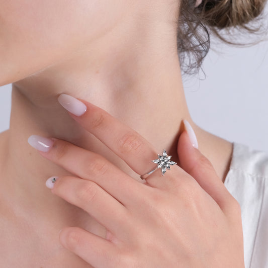 0.05 Karat Pırlanta Yüzük, Kartanesi Motifli Modelleri ve Fiyatları 2025 - Lial Diamond - Göz Kamaştıran Zarafet