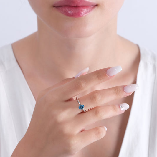0.76 Karat Blue Topaz Yüzük Modelleri ve Fiyatları 2025 - Lial Diamond - Göz Kamaştıran Zarafet