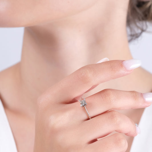 0.30 Karat Tektaş Pırlanta Yüzük Modelleri ve Fiyatları 2025 - Lial Diamond - Göz Kamaştıran Zarafet