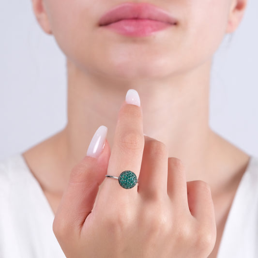 0.91 Karat Zümrüt Yüzük Modelleri ve Fiyatları 2025 - Lial Diamond - Göz Kamaştıran Zarafet