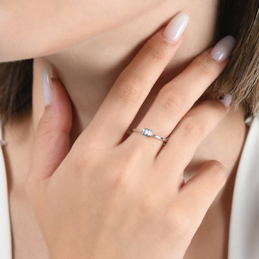 0.20 Karat Baget Pırlanta Yüzük Modelleri ve Fiyatları 2025 - Lial Diamond - Göz Kamaştıran Zarafet