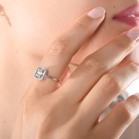 0.18 Karat Baget Pırlanta Yüzük Modelleri ve Fiyatları 2025 - Lial Diamond - Göz Kamaştıran Zarafet