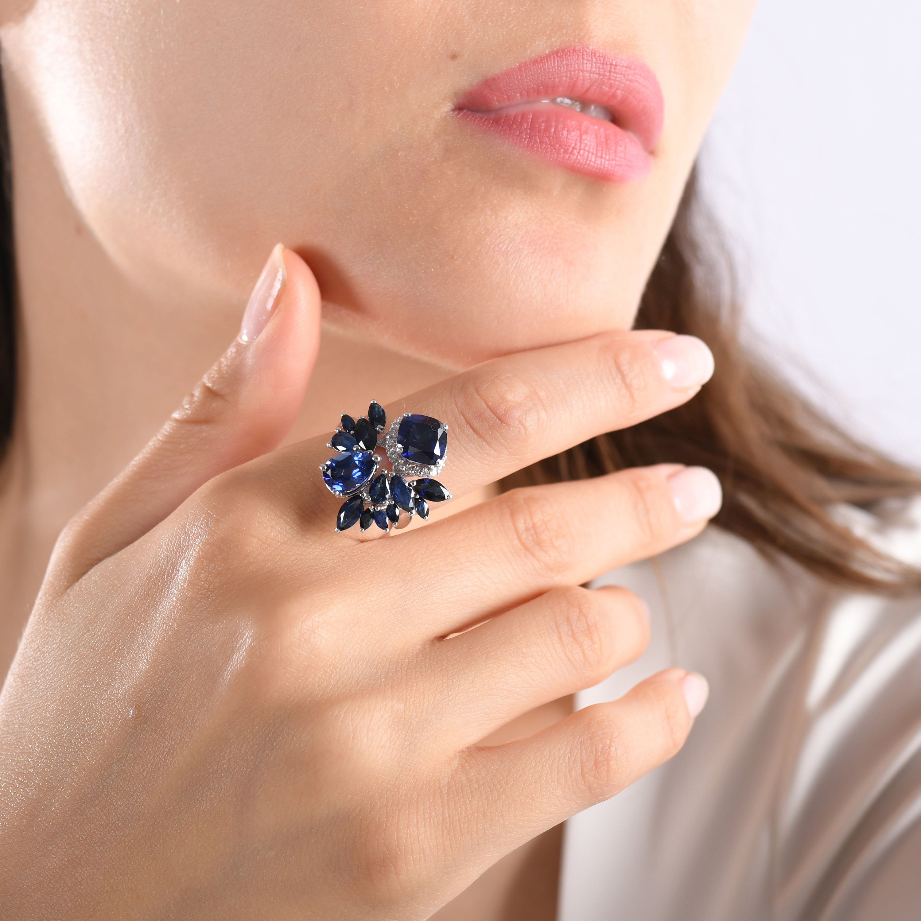 7.47 Karat Pırlanta Safir Yüzük Modelleri ve Fiyatları 2025 - Lial Diamond - Göz Kamaştıran Zarafet