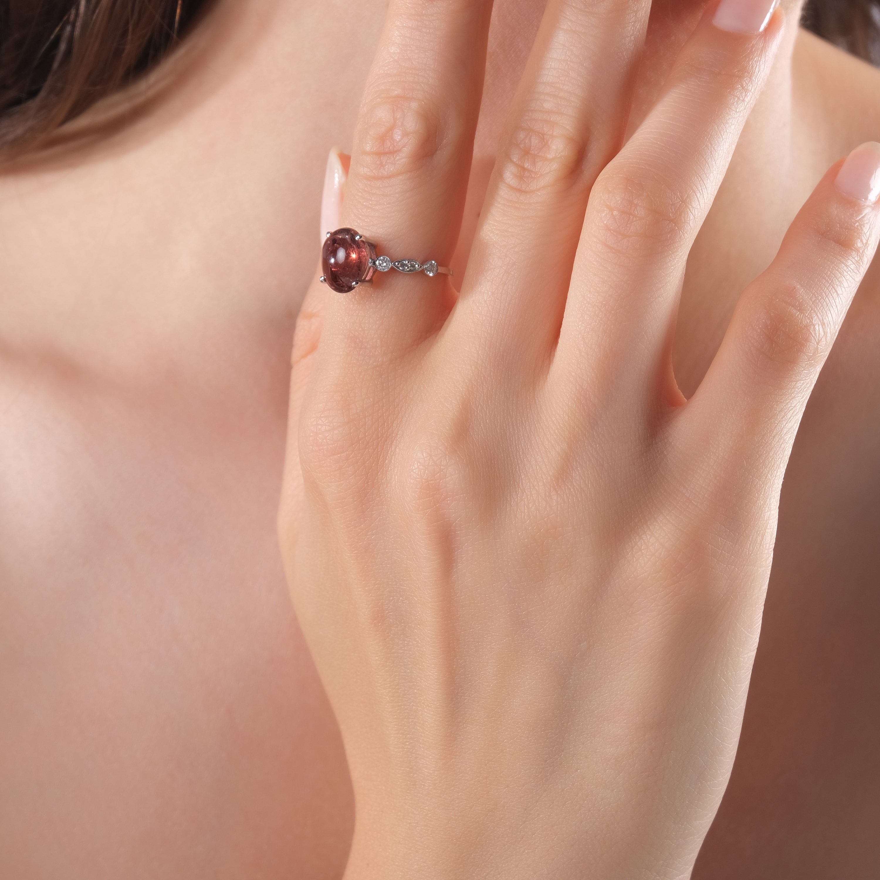 2.67 Karat Pırlanta Rhodolite Yüzük Modelleri ve Fiyatları 2025 - Lial Diamond - Göz Kamaştıran Zarafet
