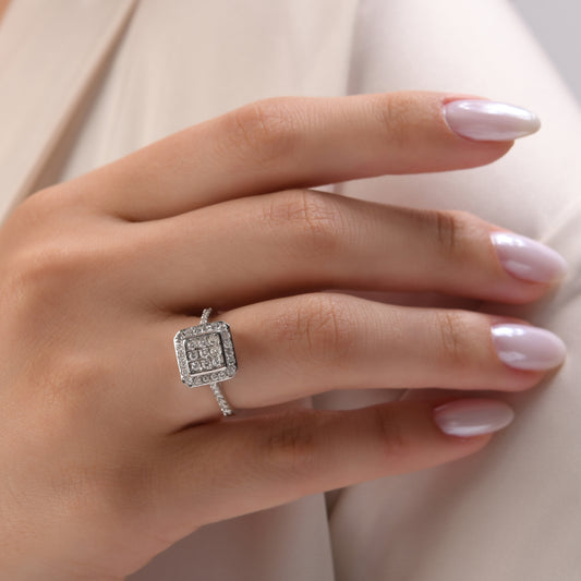 0.69 Karat Pırlanta Yüzük Modelleri ve Fiyatları 2025 - Lial Diamond - Göz Kamaştıran Zarafet