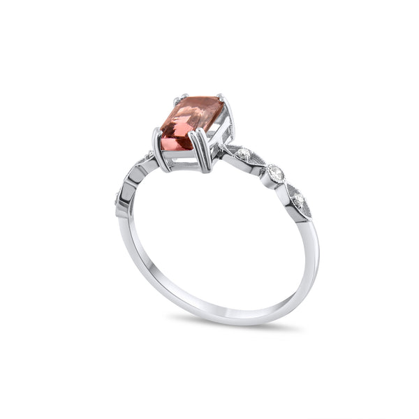 0.88 Karat Pırlanta Rhodolite Yüzük Modelleri ve Fiyatları 2025 - Lial Diamond - Göz Kamaştıran Zarafet