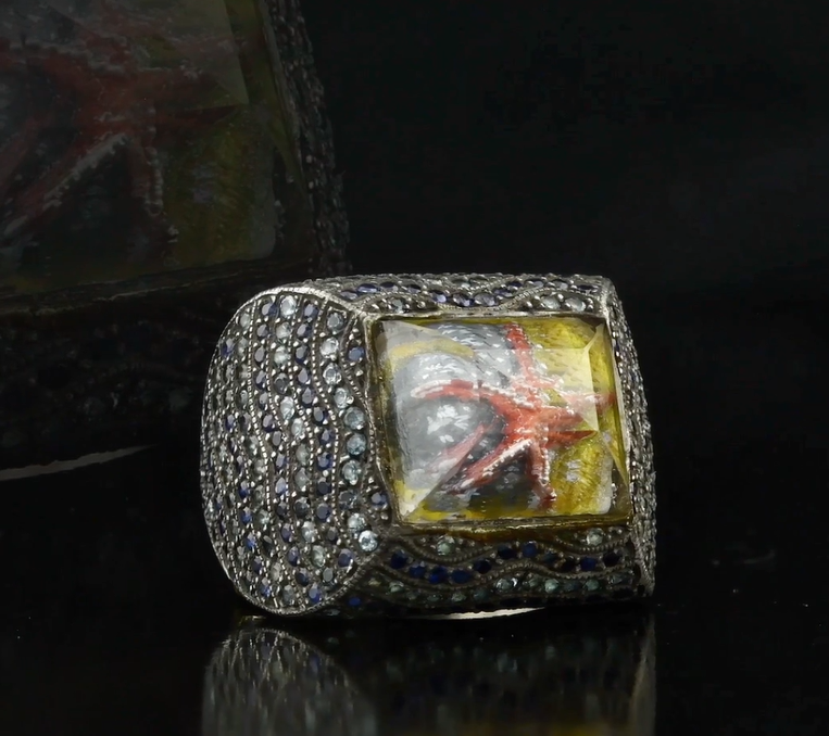 6.00 Karat Siyah Pırlanta Safir Yüzük, Deniz Yıldızı Motifli